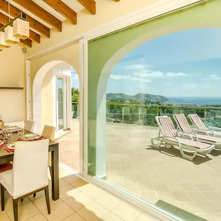 Villa Unique In With Infinity Pool