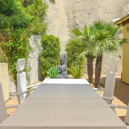 Villa Unique In With Infinity Pool