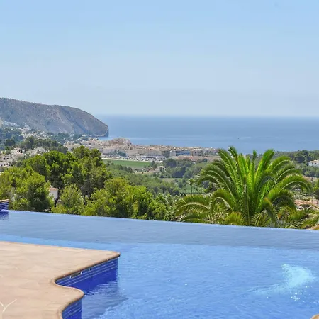 Unique In With Infinity Pool Moraira