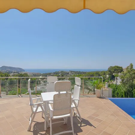 Villa Unique In With Infinity Pool Moraira