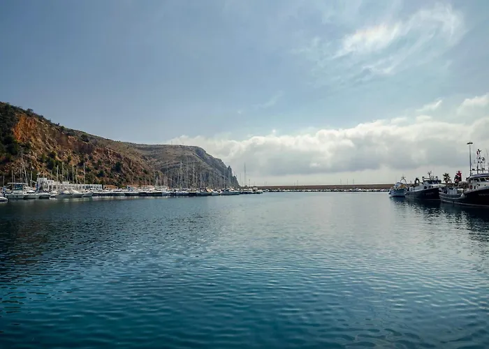 Unique In With Infinity Pool * Moraira